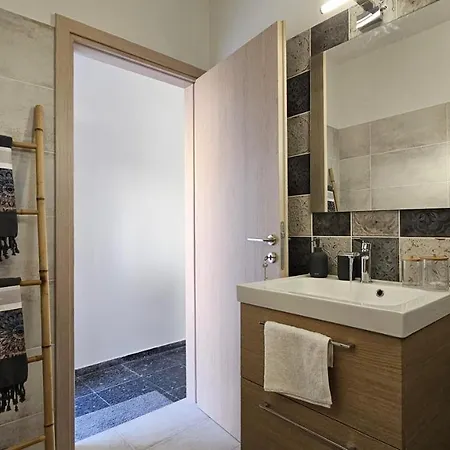 Artemis Cozy * Peran Triovasalos